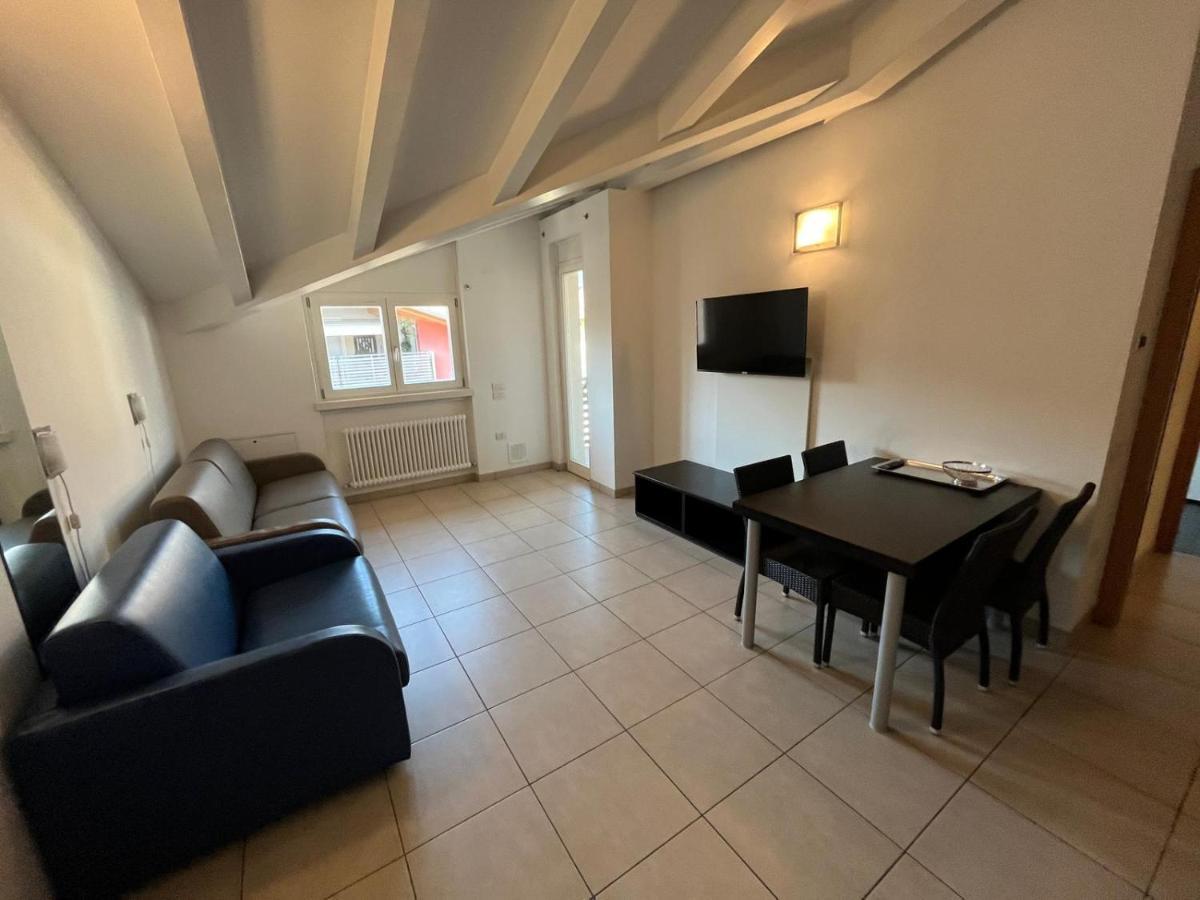 4 Limoni Aparthotel