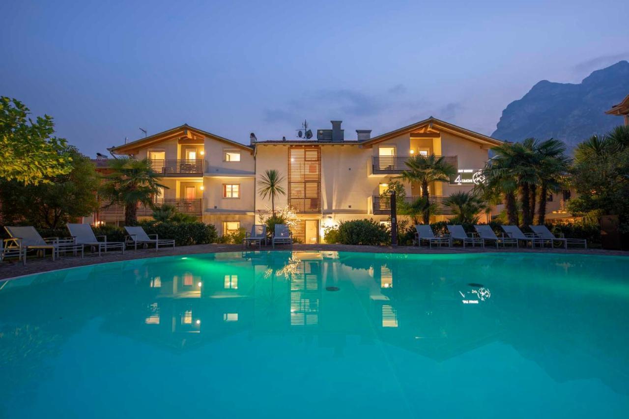 4 Limoni Aparthotel